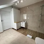 Rynek 13 Z Parkingiem - Centrum Bochni Apartmán