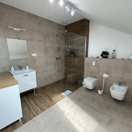 Rynek 13 Z Parkingiem - Centrum Bochni Apartamento *